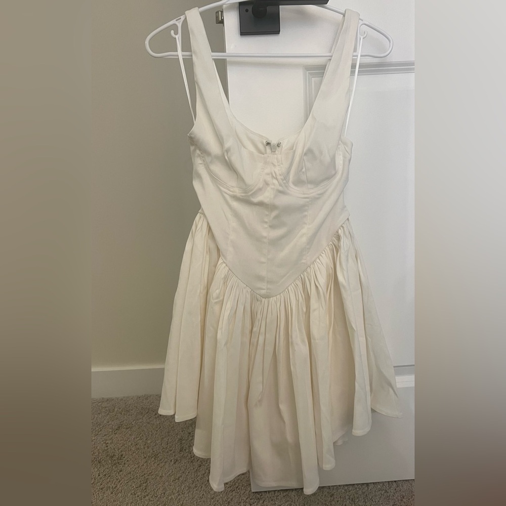 12th Tribe Elegant White Dress - Picture 3 of 5
